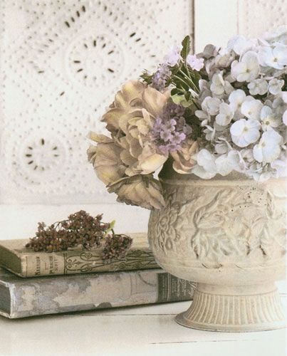 Compatible Blumen JAHRRIESNGE  for flowers lpf04612 